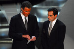 Уилл Феррелл и Стив Карелл вручают награду за лучший грим на 78-ой церемонии вручения наград премии «Оскар», 2006 год
