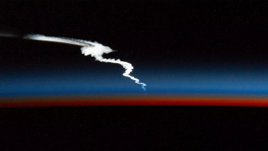 Запуск ракеты Falcon Heavy сфотографировали с МКС