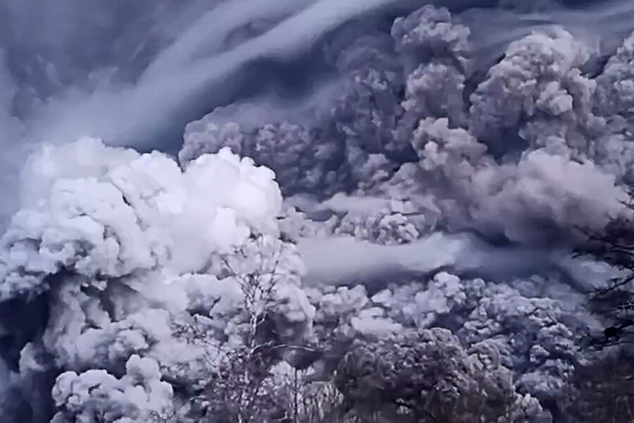 Извержение вулкана Шивелуч в&nbsp;Усть-Камчатском районе на&nbsp;Камчатке, 11&nbsp;апреля 2023&nbsp;года