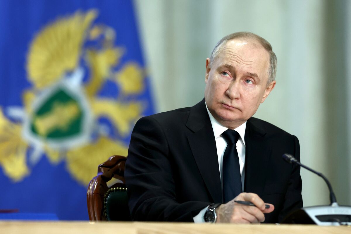 Путин заявил о нехватке денег в сфере освоения космоса - Газета.Ru | Новости