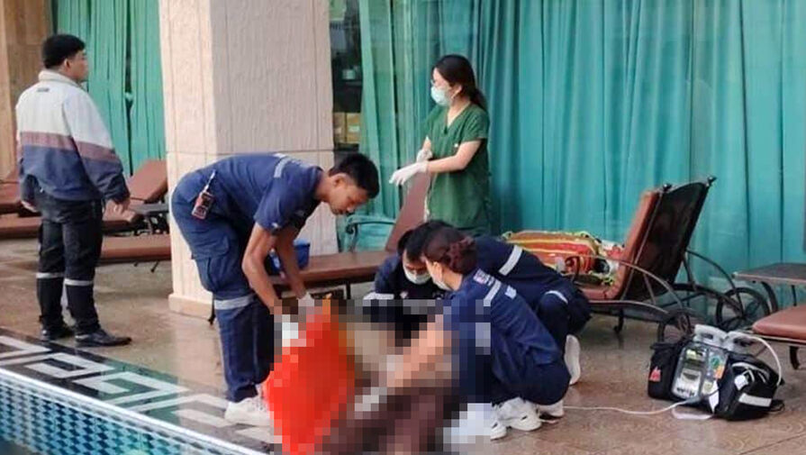 Женщина упала с 25-го этажа после ссоры с мужем и выжила