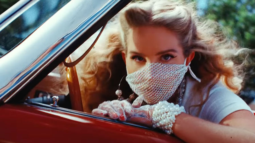Кадр из клипа Lana Del Rey 