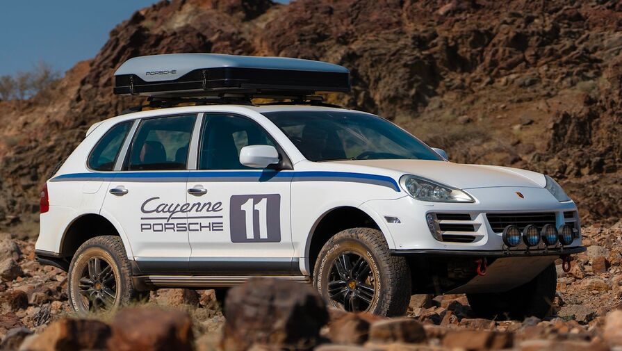 Carbuzz: в ОАЭ построили партию Porsche Cayenne для бездорожья в честь 20-летия модели