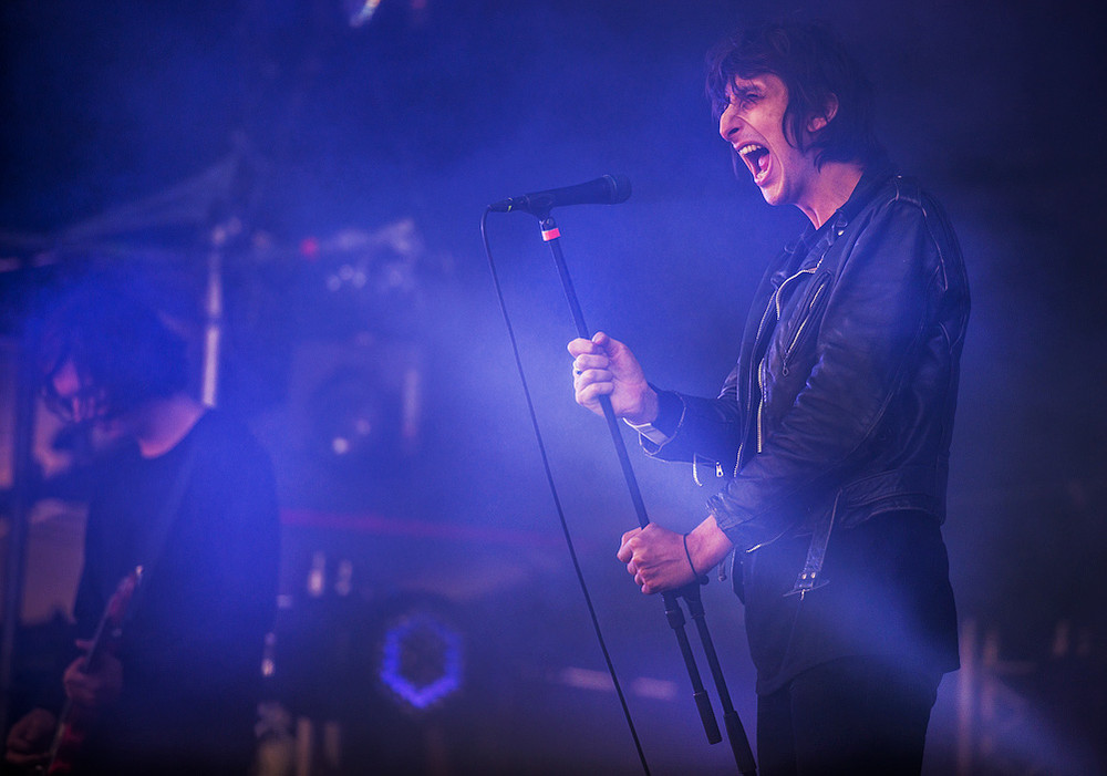 Вокалист группы The Horrors Фэрис Роттер на фестивале Пикник «Афиши»