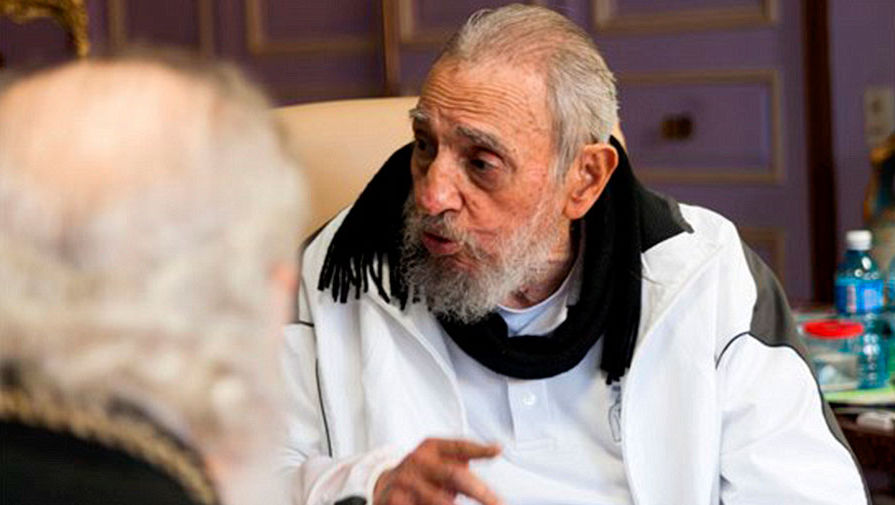 Фидель Кастро во время встречи с&nbsp;патриархом Кириллом в&nbsp;своем доме в&nbsp;Гаване