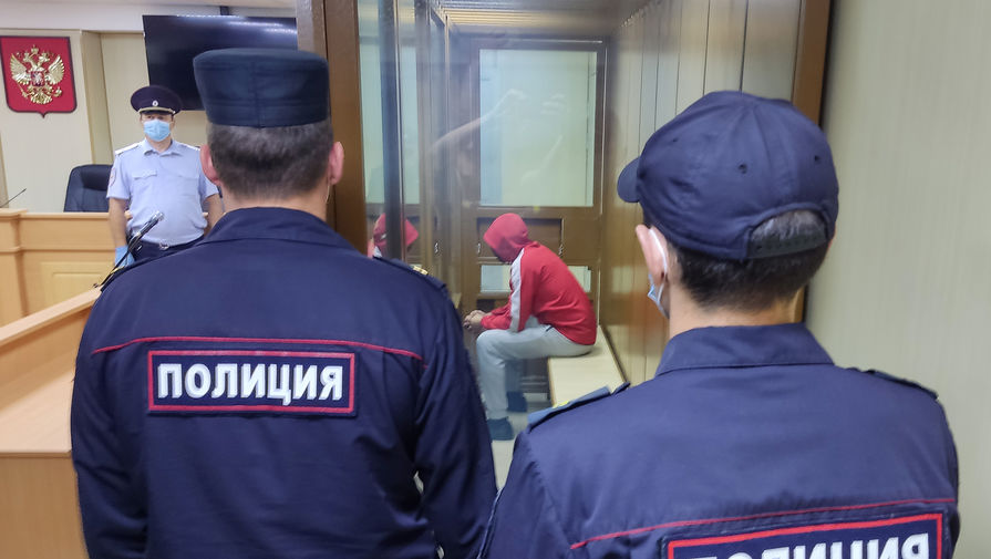 Суд арестовал подозреваемого в убийстве восьмилетней девочки в Тюмени