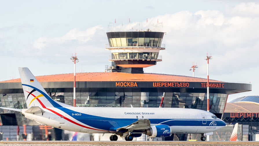 Аэропорт Шереметьево возобновил работу