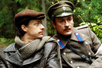 Кирилл Пирогов и Олег Меньшиков в сериале «Доктор Живаго», 2005 год