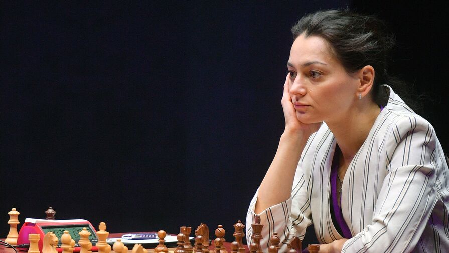Международная федерация шахмат не в курсе перехода 12-й чемпионки мира из России в Швейцарию
