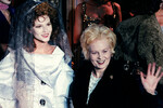 Вивьен Вествуд во время недели моды в Париже, 1998 год