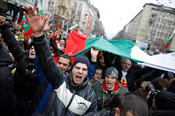 В Болгарии продолжаются массовые антиправительственные протесты