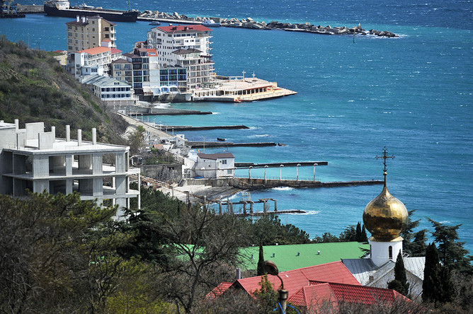 Крым. Вид на Ялту