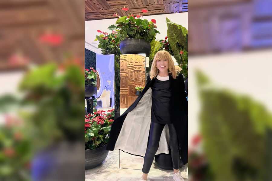 Ирина салтыкова фото в купальнике Максим Галкин показал Аллу Пугачеву в кожаных брюках и плаще: "Шик" - Газета.Ru 