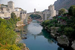 Участники соревнований покорили высоту Старого моста — архитектурного символа города Мостара и объекта Всемирного наследия ЮНЕСКО