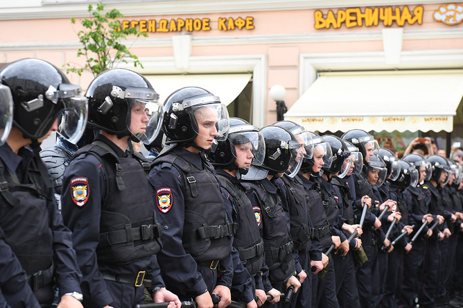 Несанкционированная акция на Тверской улице в Москве, 12 июня 2017 года