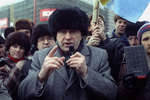 Владимир Жириновский во время митинга на Манежной площади в Москве, 1992 год