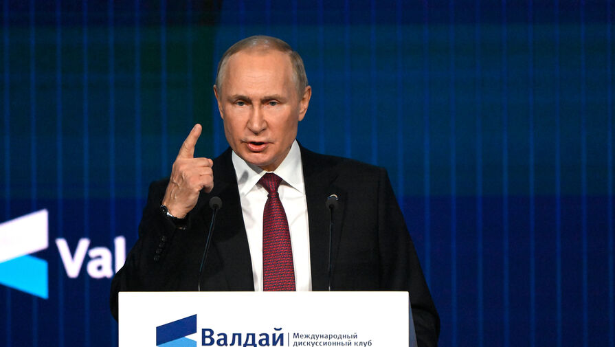 В Кремле сообщили, что Путин 4 ноября посетит посвященную Украине выставку в Манеже