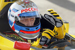В 2010 году Владимир Путин опробовал в Ленинградской области болид «Формулы-1»: в течение нескольких часов глава правительства управлял гоночной машиной на специальной трассе, разогнавшись до 240 километров в час