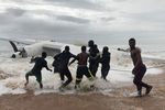 Крушение самолета на побередье Кот-Д'Ивуара, 14 октября 2017