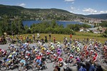 Велосипедисты проходят седьмой этап «Тур де Франс»