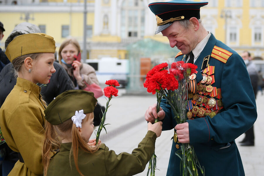 9 мая — какой сегодня праздник? Что отмечают в этот день в России и мире