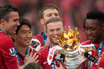 «Манчестер Юнайтед» с трофеем английской премьер-лиги, 2013 год