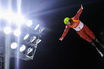 Илья Буров (Россия) в финале лыжной акробатики на соревнованиях по фристайлу среди мужчин на XXIII зимних Олимпийских играх в Пхенчхане