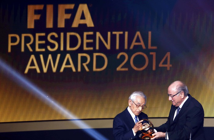 Японский журналист Кагава получил президентскую премию ФИФА