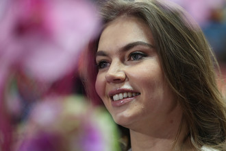 Председатель совета директоров холдинга «Национальная Медиа Группа», глава совета директоров ЗАО «Спорт-Экспресс», гимнастка Алина Кабаева