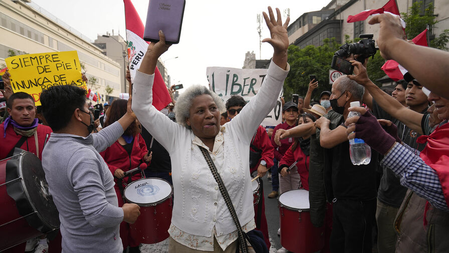 Число погибших при протестах в Перу увеличилось до 28