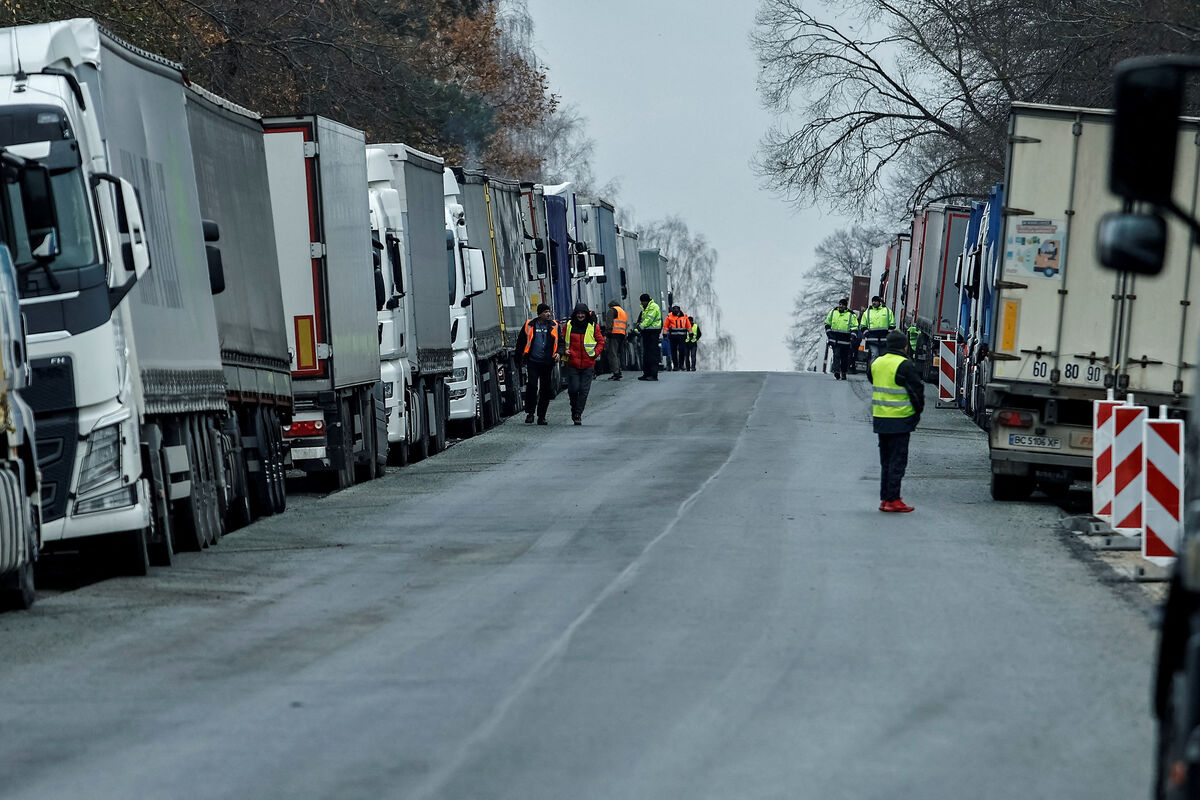 Украина и Польша не нашли компромисса по разблокировке границы - Газета.Ru  | Новости