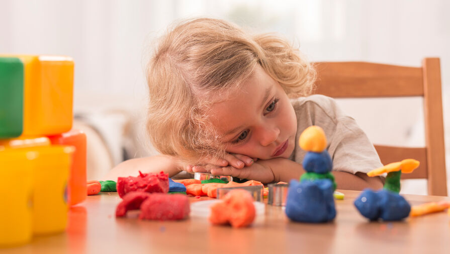 Педагог дала советы, как общаться со старшим ребенком после рождения младшего