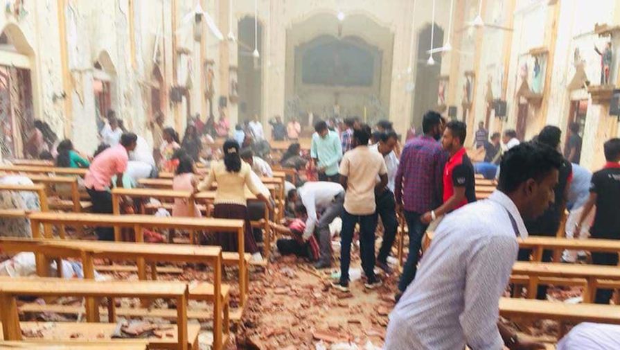 Последствия серии взрывов в церкви в Коломбо, Шри Ланка, 21 апреля 2019 года