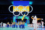 Сборная Украины на церемонии открытия Олимпийских игр на Национальном стадионе «Птичье гнездо» в Пекине, 4 февраля 2022 года