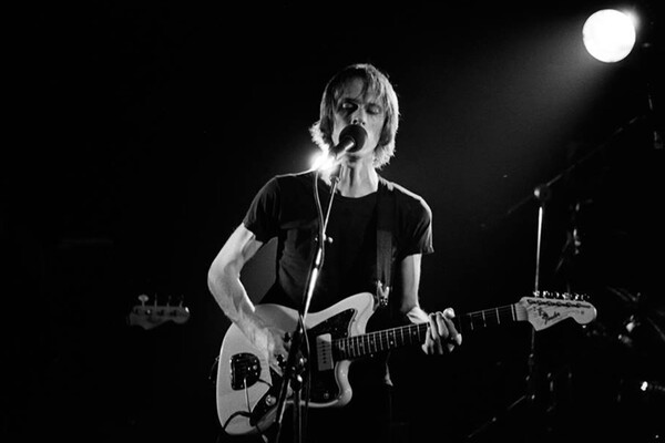 Том Верлен во время выступления в&nbsp;рамках тура Dreamtime, 1981&nbsp;год

