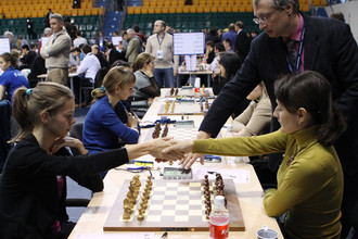 Российские шахматистки в шаге от чемпионства