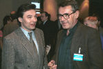 Певец Карел Готт и кинорежиссер Милош Форман во время форума «За безъядерный мир, за выживание человечества» в Москве, 1987 год