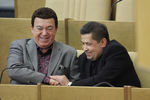 Депутаты Иосиф Кобзон и Николай Расторгуев на пленарном заседании Государственной думы РФ, 2010 год