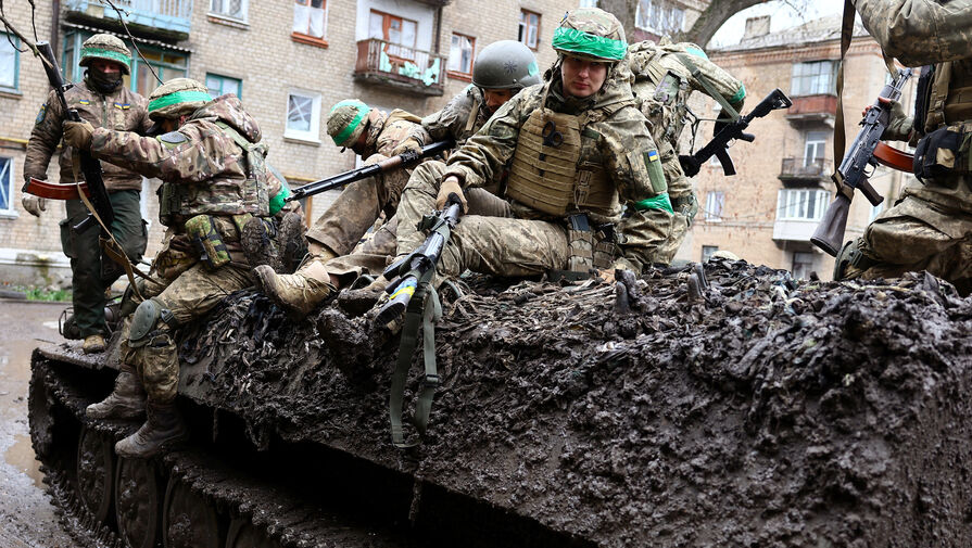 Военный эксперт Саблин рассказал, сколько техники необходимо ВСУ для контрнаступления