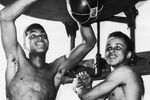 Мухаммед Али и Джонни Хэмптон тренируются перед турниром «Золотые перчатки» в Луисвилле, 1959 год