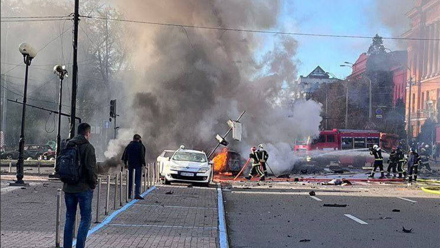 Украинские СМИ сообщили о взрывах во Львове и Тернополе