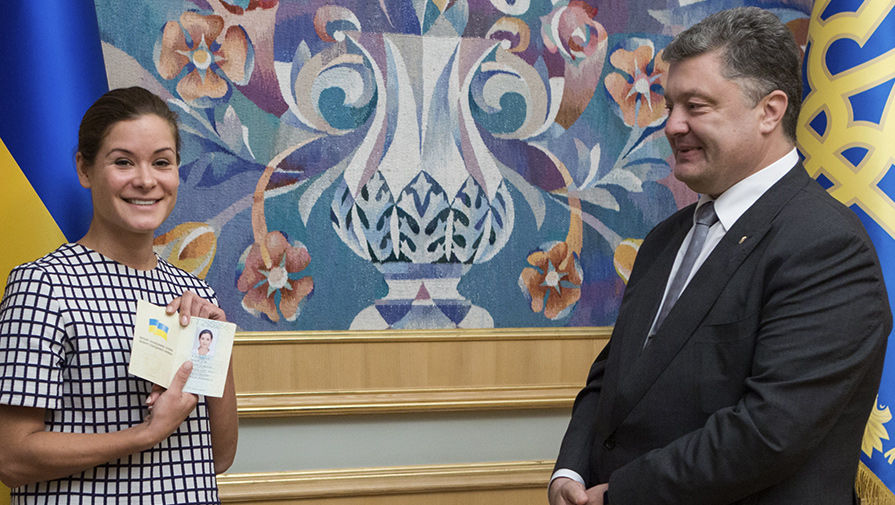 Мария Гайдар и президент Украины Петр Порошенко 