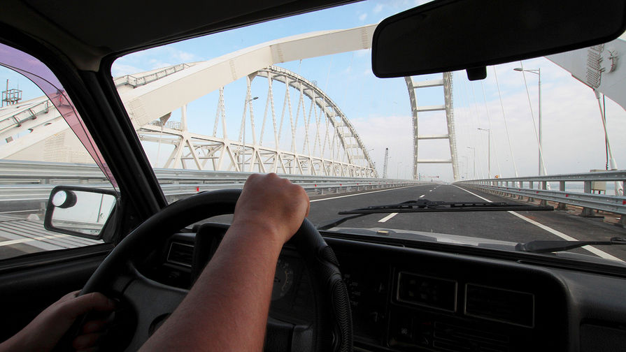 Украина хочет дополнительных санкций за пользование Крымским мостом