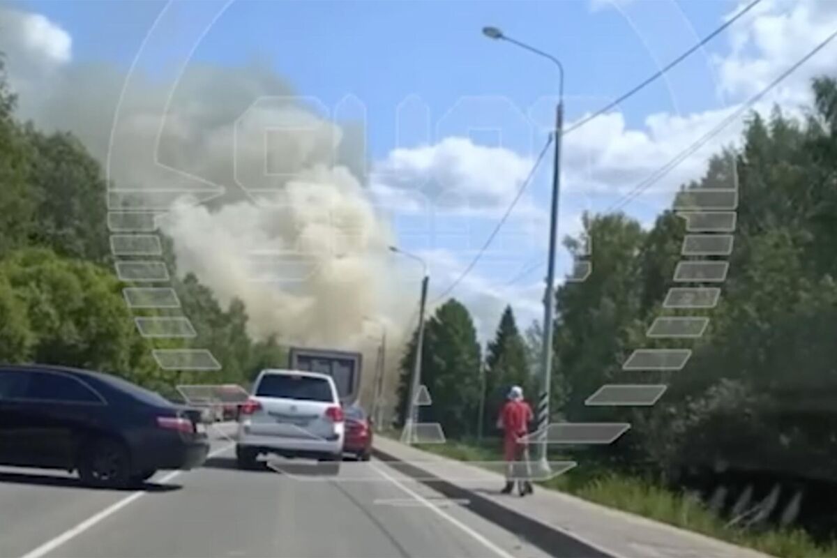 Названа возможная причина пожара на спиртзаводе под Волоколамском -  Газета.Ru | Новости