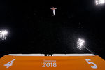 Цзя Цоньянь (Китай) в финале лыжной акробатики на соревнованиях по фристайлу среди мужчин на XXIII зимних Олимпийских играх в Пхенчхане