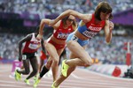 Савинова вышла в финал в беге на 800 м