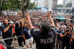 В Аргентине полицейские устроили забастовку, требуя повышения зарплаты
