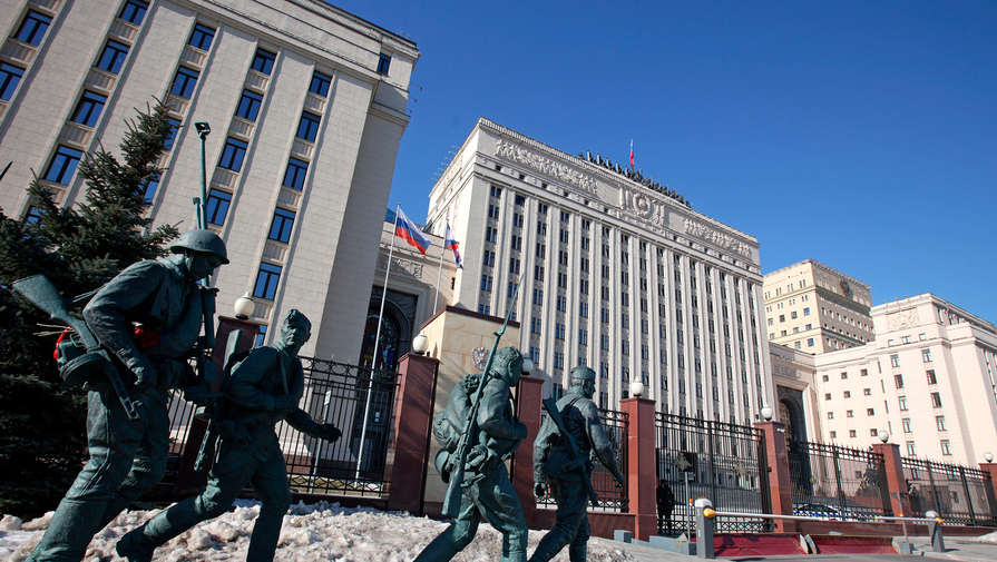 МО РФ сообщило об уничтожении взвода орудий Гиацинт-Б и до 70 военных ВСУ в ДНР