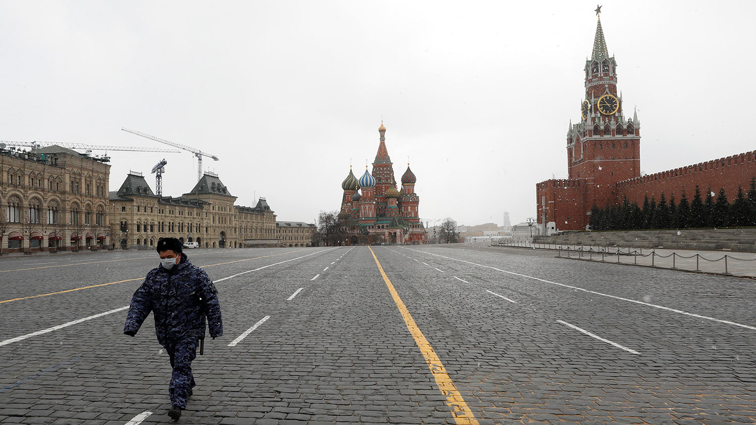 3 days in moscow. Возвращение в Москву. Covid Москва. Возвращение Москвы началось в. Россияне 11 мая Москва.