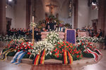 Траурная церемония в память о погибших при столкновении над авиабазой Рамштайн в местной церкви, 3 сентября 1988 года